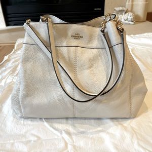 Coach shoulder bag